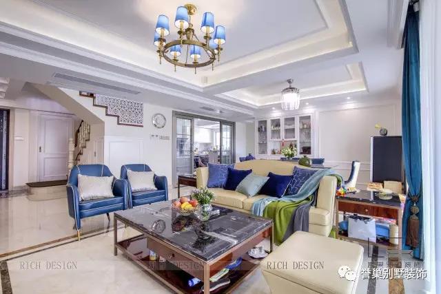 西城上筑現(xiàn)代簡約客廳裝飾 西城上筑現(xiàn)代簡約客廳裝飾效果圖