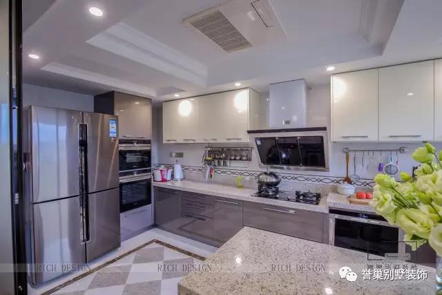 西城上筑現(xiàn)代簡約廚房裝飾角度一 西城上筑現(xiàn)代簡約廚房裝飾角度一效果圖