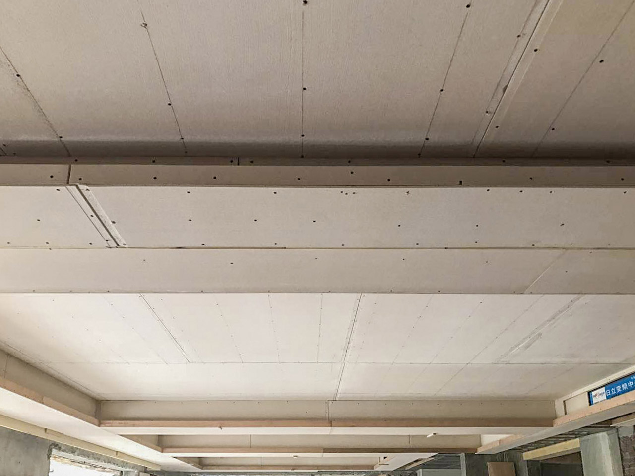 別墅天花木板裝飾 別墅天花木板裝飾實(shí)景圖