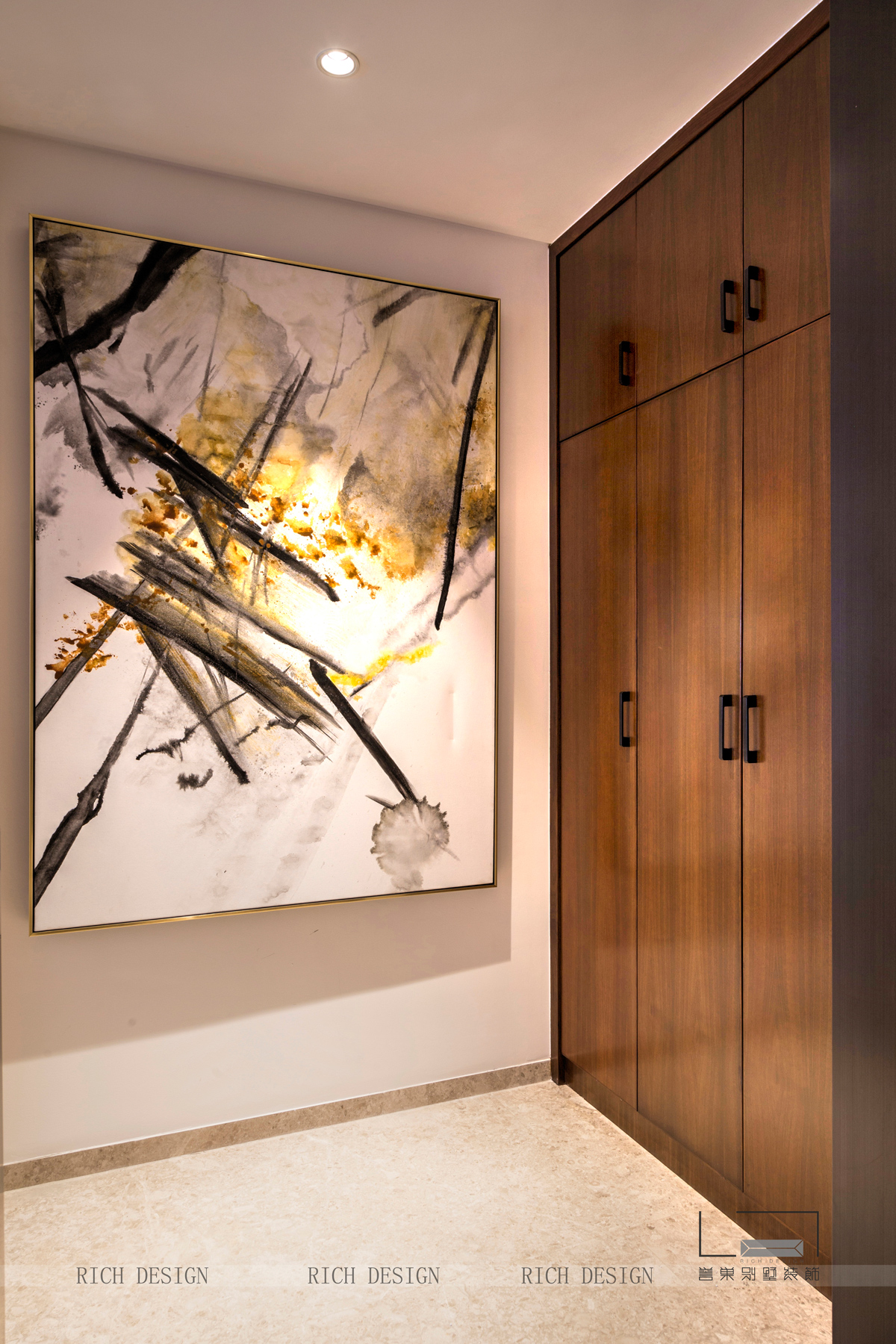 博林天瑞大門墻面裝修實(shí)景圖 博林天瑞大門墻面裝修實(shí)景圖