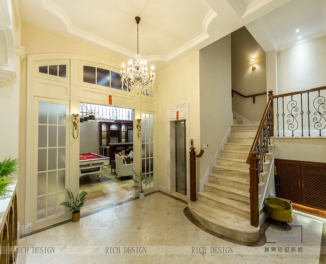 歐式九號公館別墅室內(nèi)裝修實景圖 歐式九號公館別墅室內(nèi)裝修實景圖