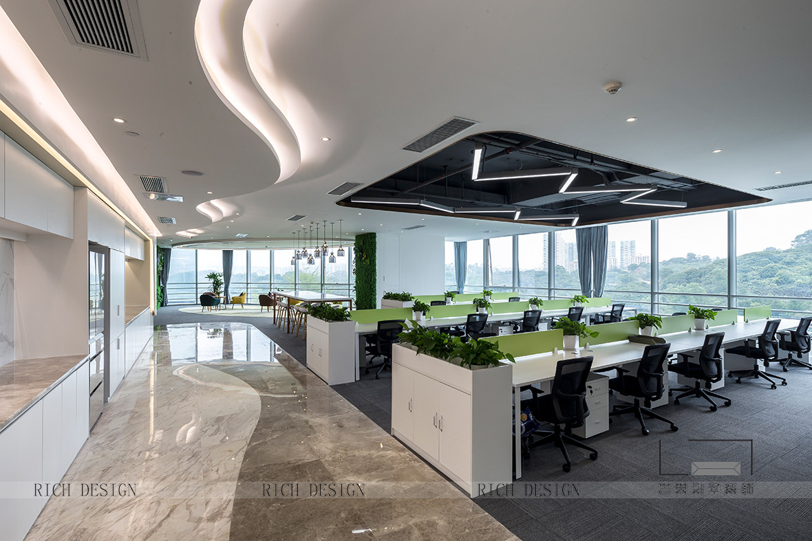 星河world現(xiàn)代風格辦公場所實景圖