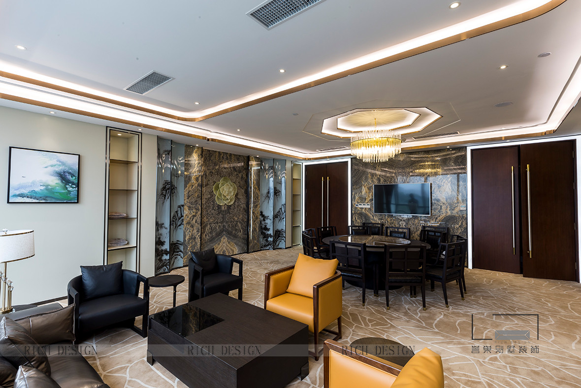 星河world現(xiàn)代風格實景圖