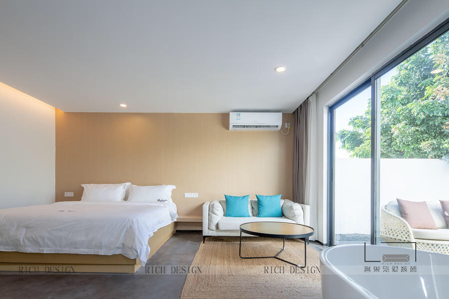 “巢里巢外” “巢里巢外”