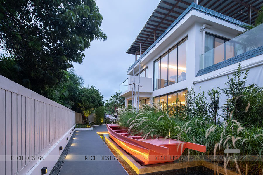 “巢里巢外” “巢里巢外”