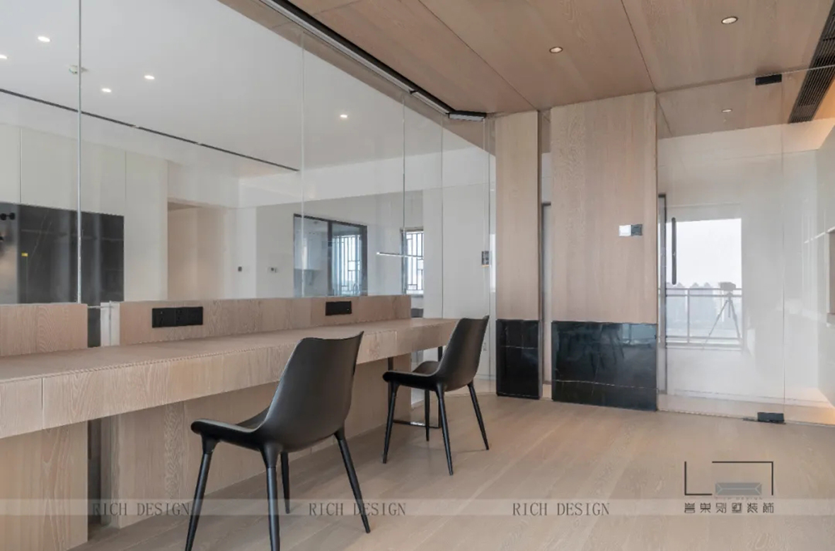 書房實(shí)景圖 書房實(shí)景圖